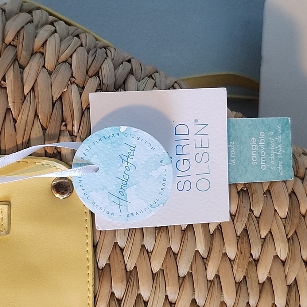 Sigrid Olsen Natural Straw and Bamboo convertible purse. NWT.